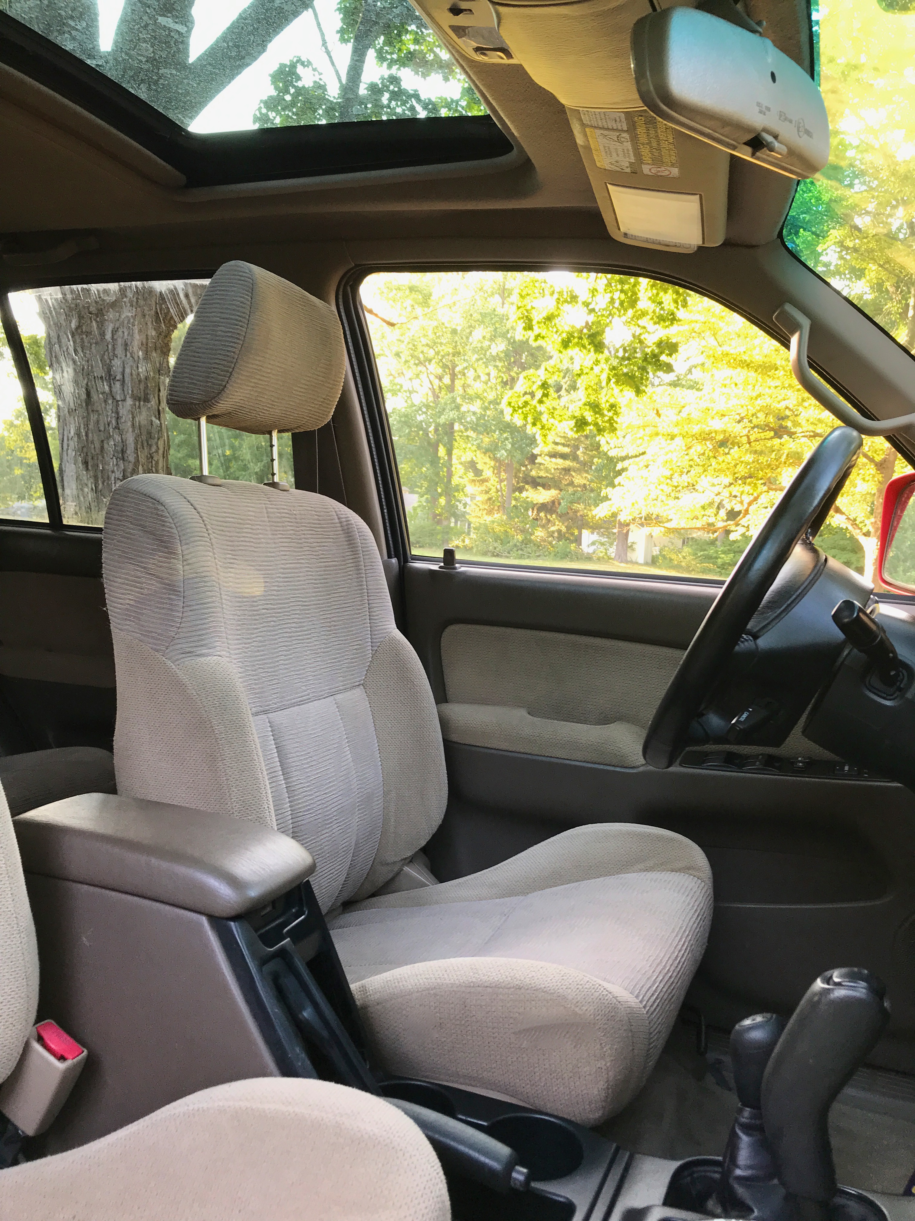 Go Motors Niantic, CT Purveyors of 3rd Generation Toyota 4Runners and other lengedary classics